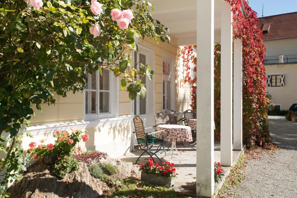 Hotel Landsitz Pichlschloss Neumarkt in Steiermark Экстерьер фото