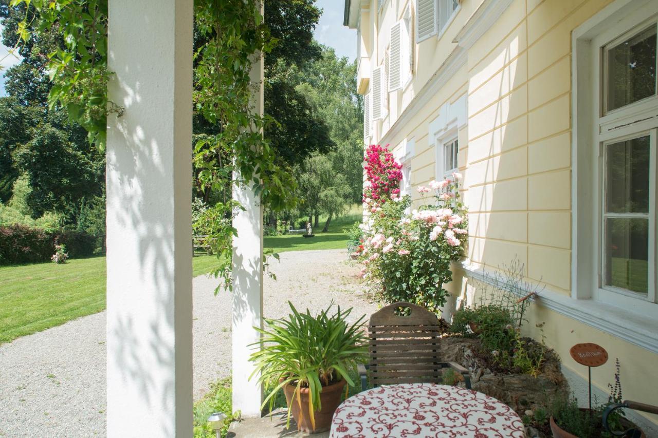 Hotel Landsitz Pichlschloss Neumarkt in Steiermark Экстерьер фото